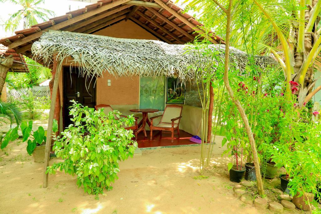 Natural Cabanas Kanattagoda Екстер'єр фото